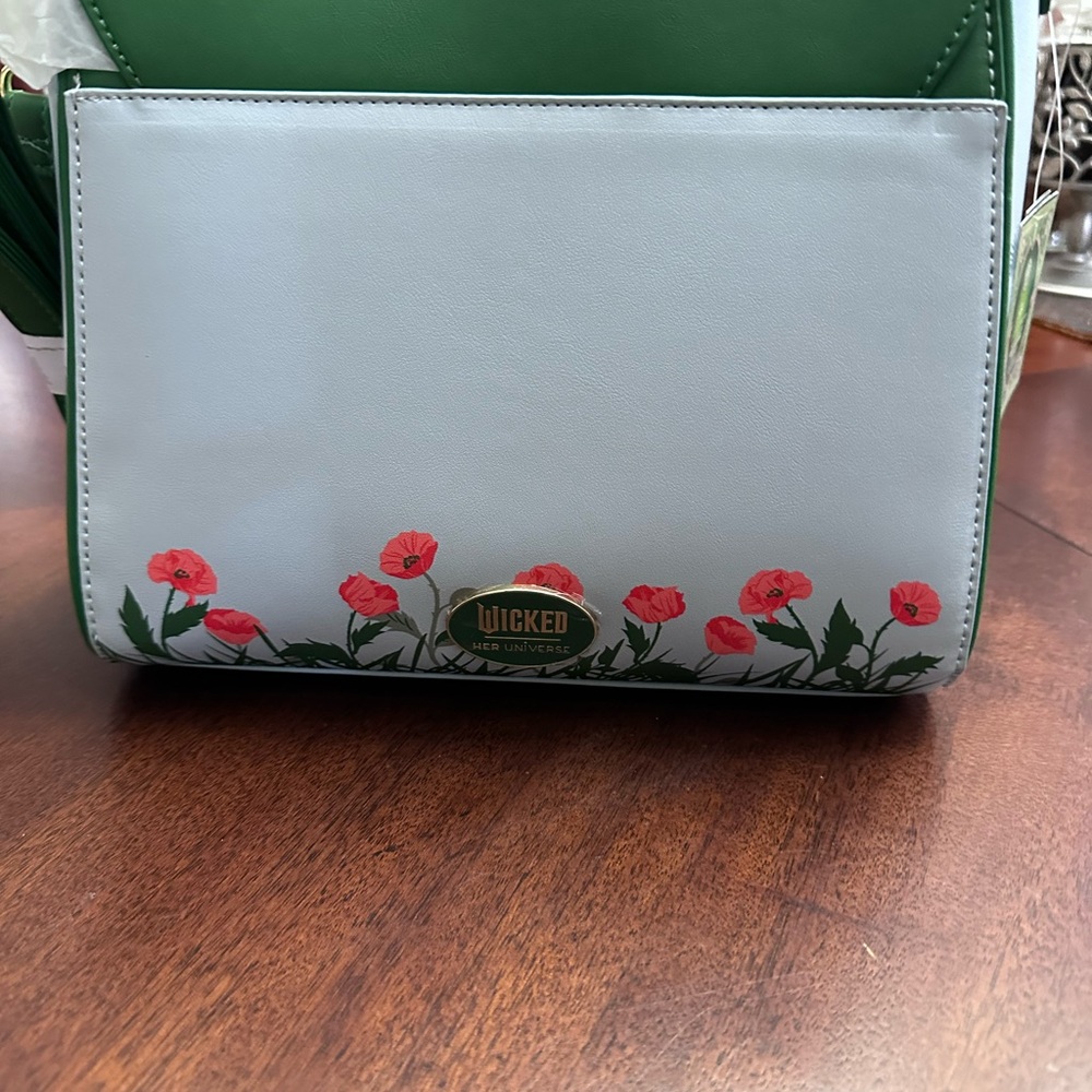 NWT Her Universe Wicked Movie Oz Scenic Crossbody Bag Elphaba Glinda Handbag - Picture 7 of 14